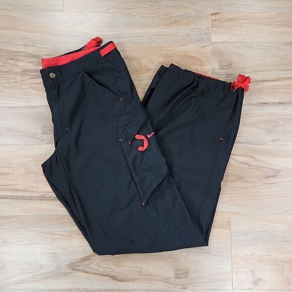 🔹️Nike Black & Red Dri-Fit Dance/Hiking Cargo Pants Small - Picture 1 of 13